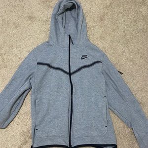 Nike tech fleece- grey